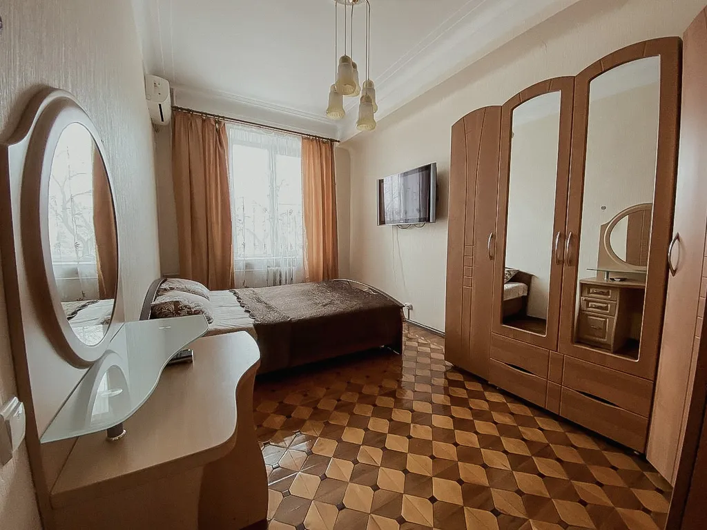 Уютная квартира в самом центре с видом на Астраханский Кремль