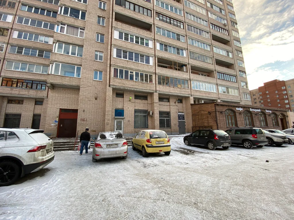 Уютная квартира с камином