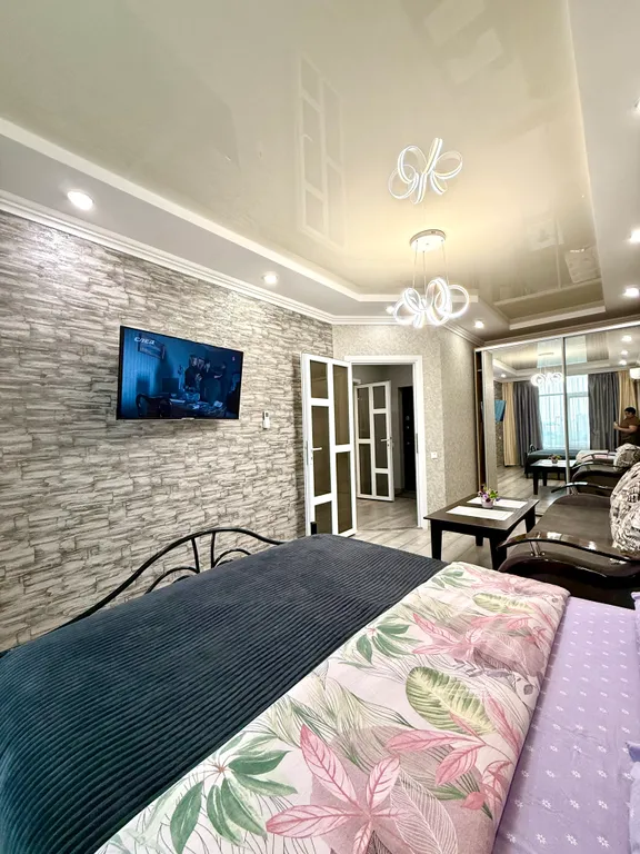 Уютная квартира рядом Ашан, с красивым видом на город