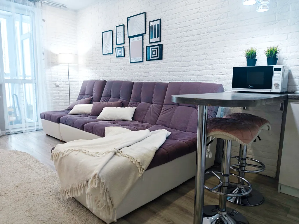 Романтичная студия на 26 этаже с видом на Обь и ночной город