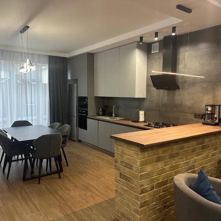 Коттедж 4-комнатный Дом — Казачий Брод