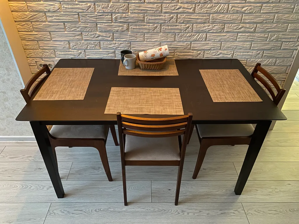 Квартира в центре с видом на Белый дом и горы