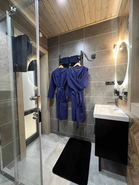 Домик с сауной и теплым бассейном в Новороссийске|ТеремШато