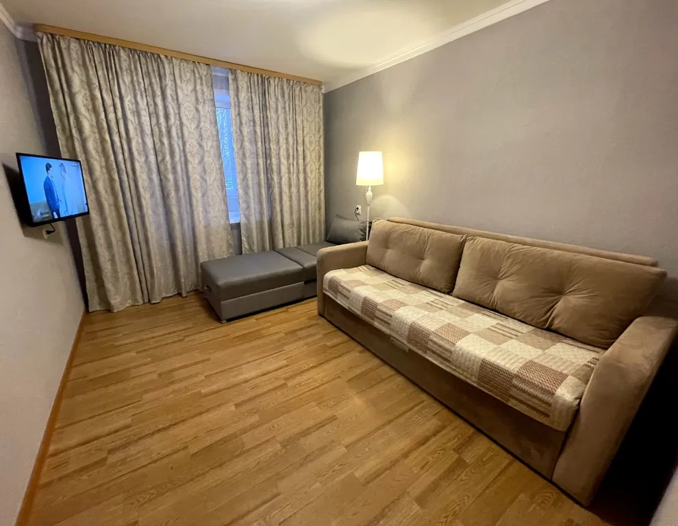 Уютная квартира — аренда посуточно в Великие Луки