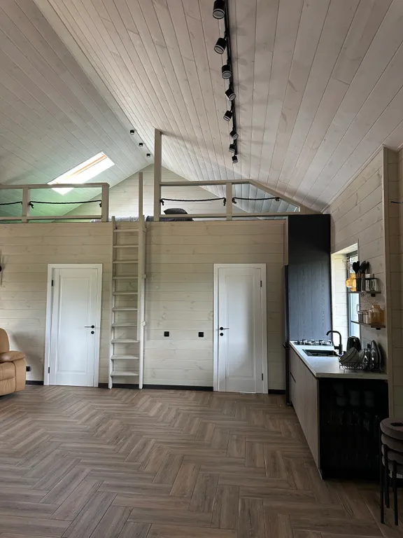 Дом между Брестом и Беловежской пущей