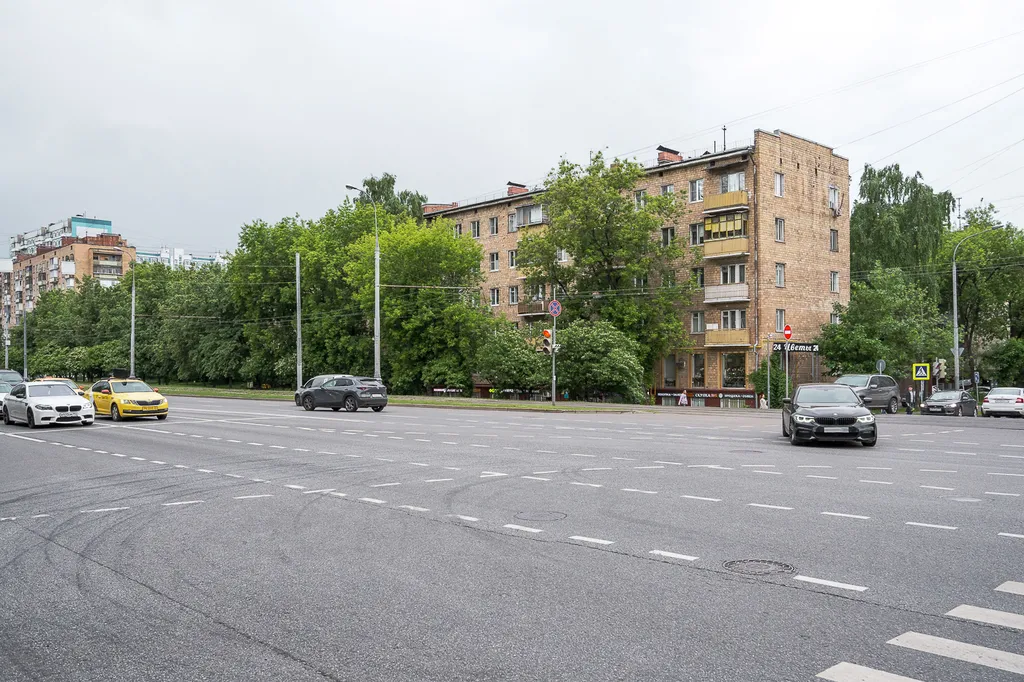 Квартира 1-комнатная квартира возле метро Бабушкинская — Москва