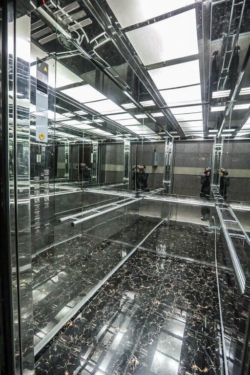 Vip Apartment Manovi