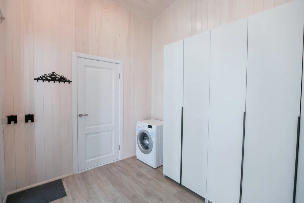 Коттедж Дом в лесу — Таштагол