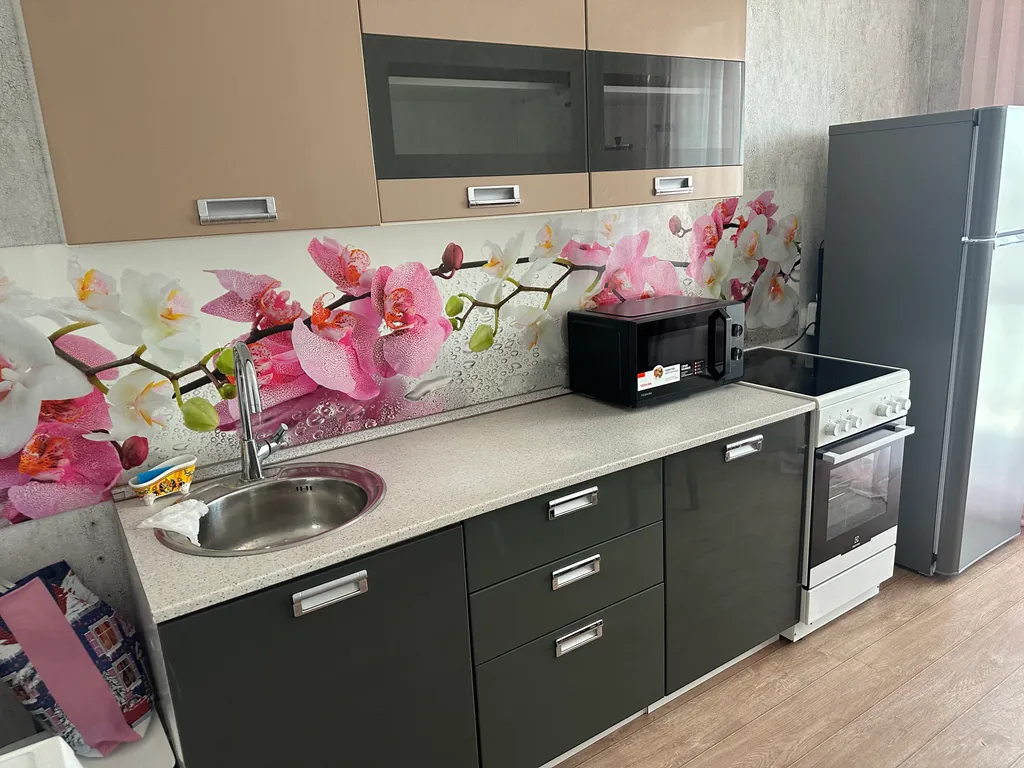 Уютная квартира с отличным видом на Иртыш