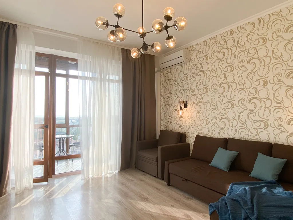 2-комнатные видовые апартаменты с бассейном у моря