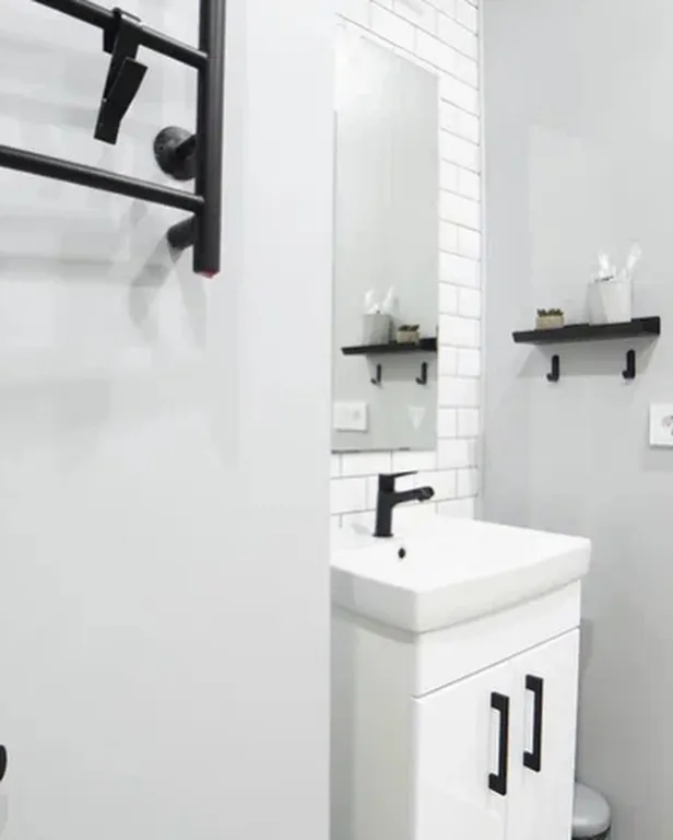 Желтая студия с панорамным видом на город и Двину