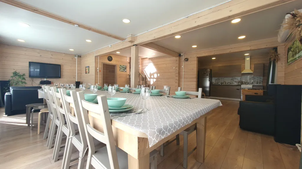 Дом в стиле шале, с сауной