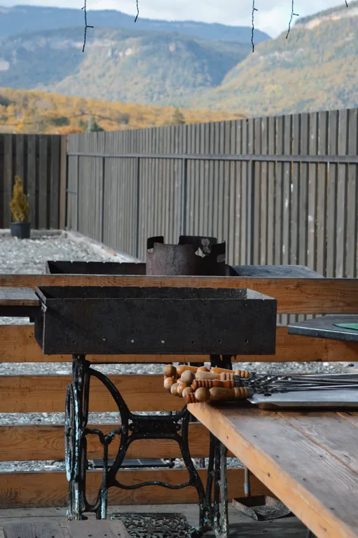 Коттедж «Уголок природы» с видом на гору Монах