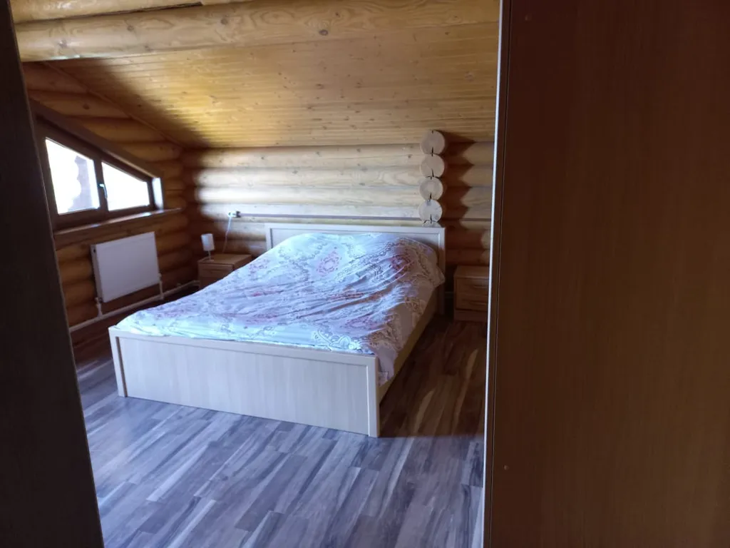 9-комнатный Дом