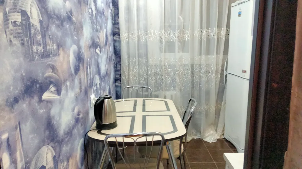 Квартира рядом со сквером Дружба