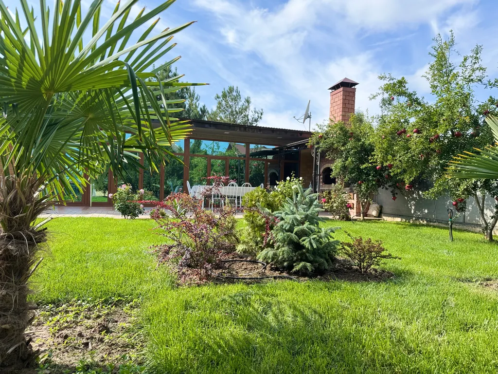 Дача на берегу Каспийского моря