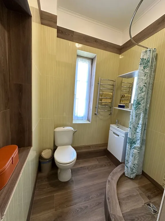 Уютный дом в березовой роще, на первой линии у моря