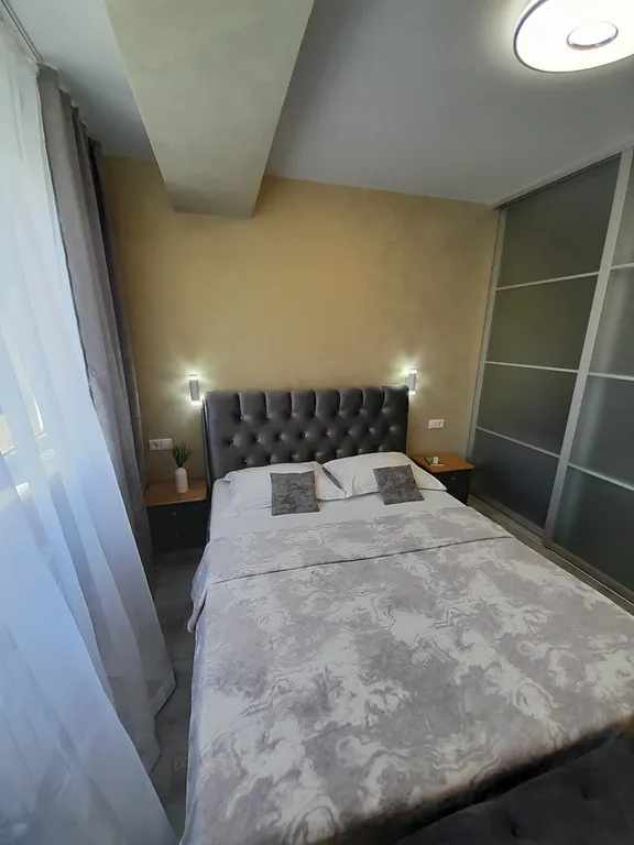 Уютная квартира с балконом в спальном районе