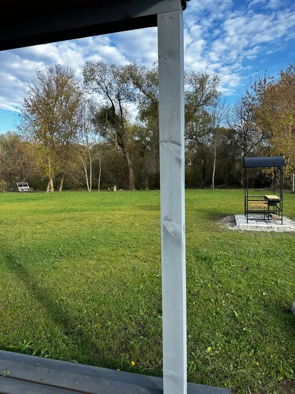 Дом на реке