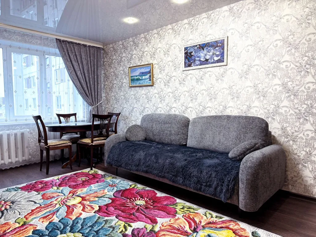 Уютная трехкомнатная квартира — аренда посуточно в Псков