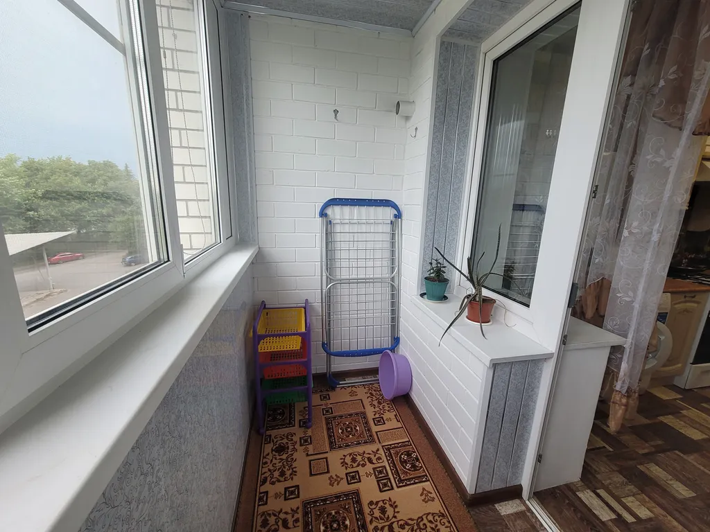 2-комнатная квартира вблизи парка и озера