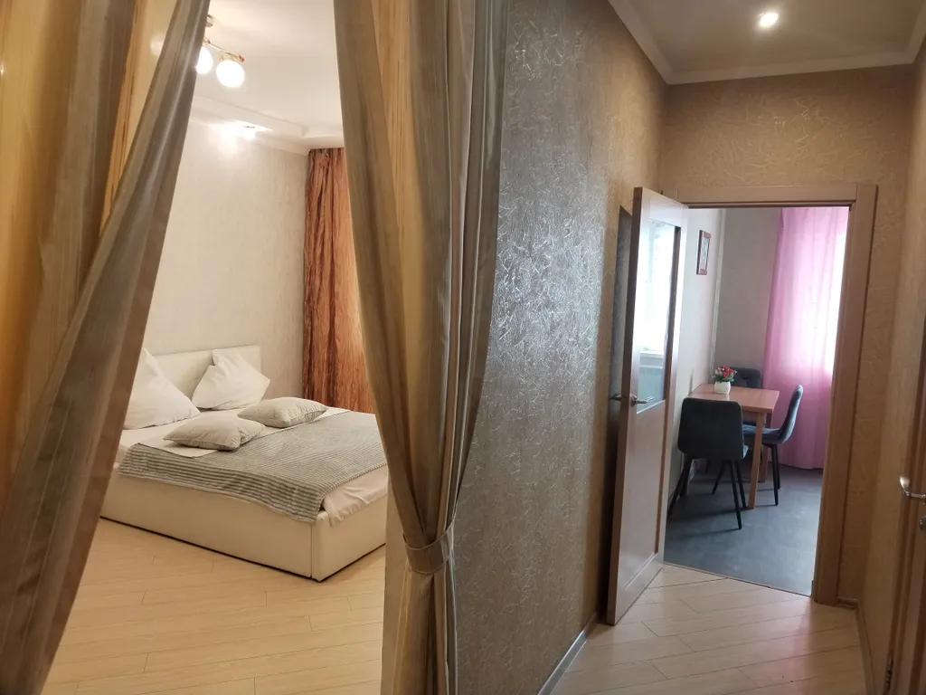 Квартира Уютные апартаменты в центре города — аренда посуточно в Курск