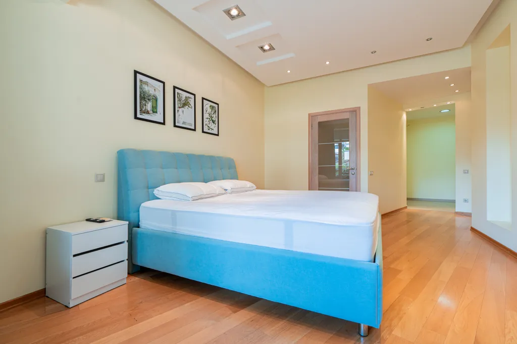 Квартира с двумя мастер-спальнями на первой береговой линии