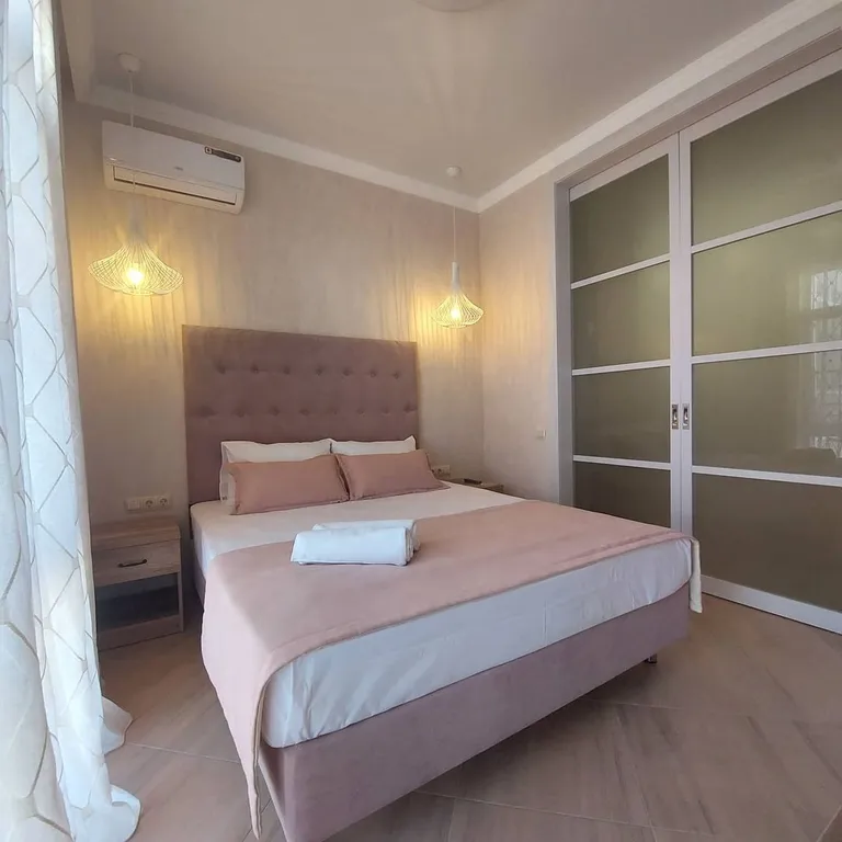 Квартира Апартаменты Изумрудный город — Геленджик