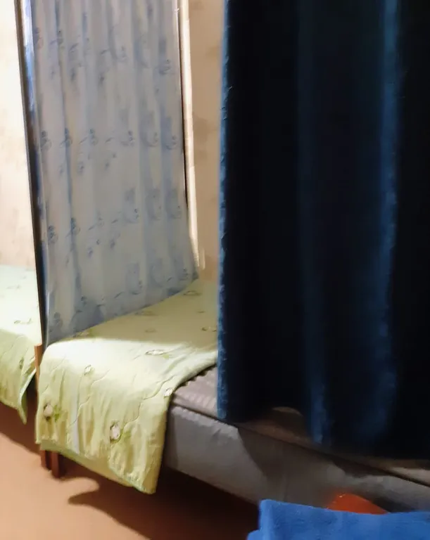Комната с койкоместами частном доме в тихом районе недалеко от центра