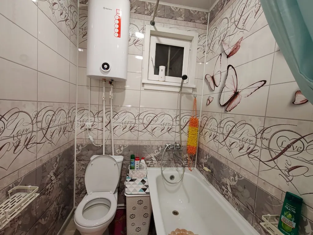 Дом у слияния рек, рядом с историей