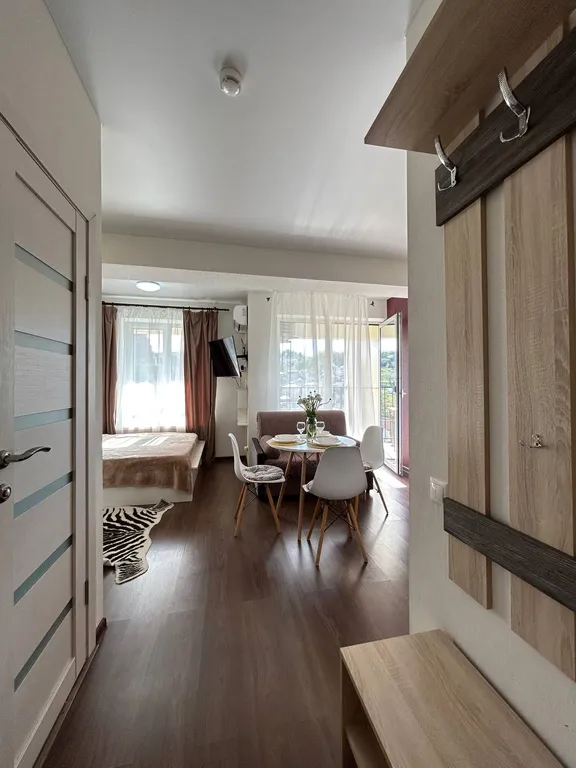 Апартамент с видом на море и горы