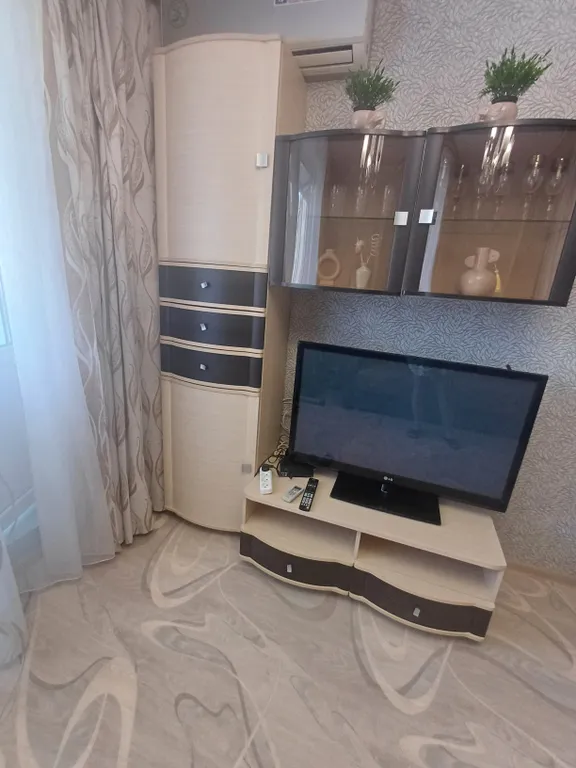 Уютная квартира — аренда посуточно в Камышин