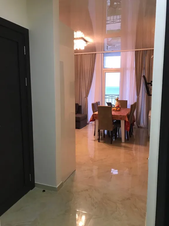 Квартира с видом на море на первой береговой линии