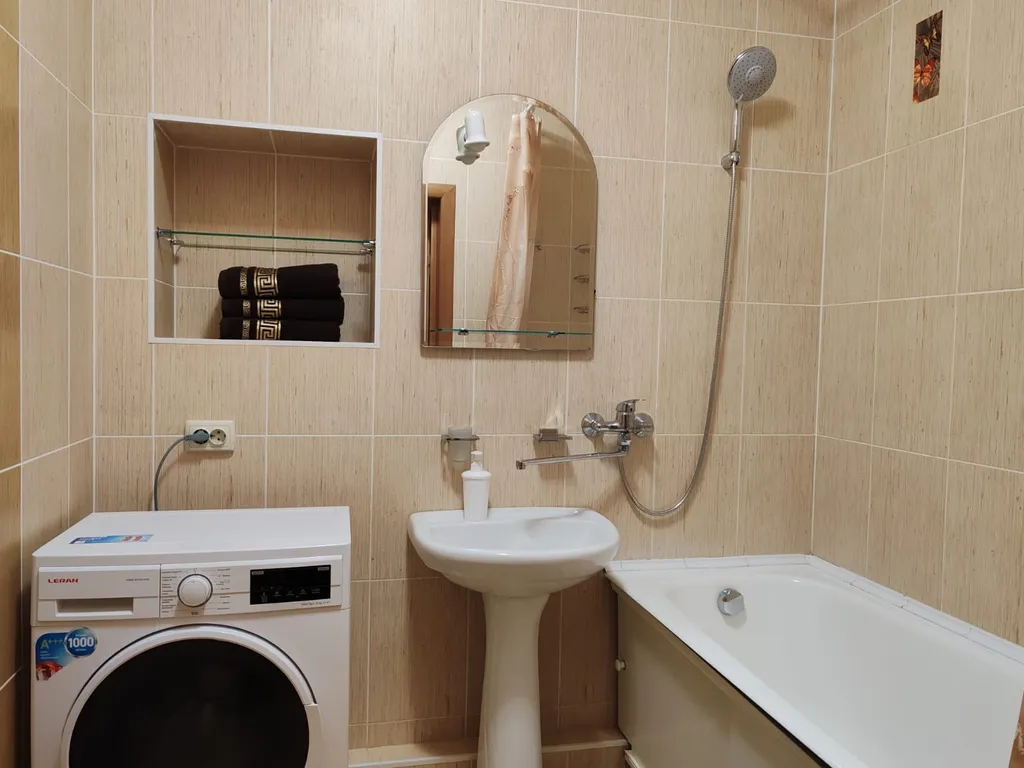 Уютная квартира возле МНТК имени Фёдорова