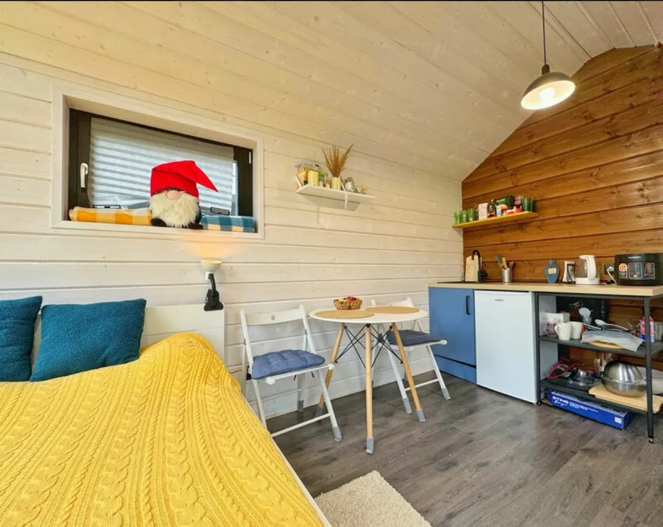 Уютный домик для двоих с мангалом