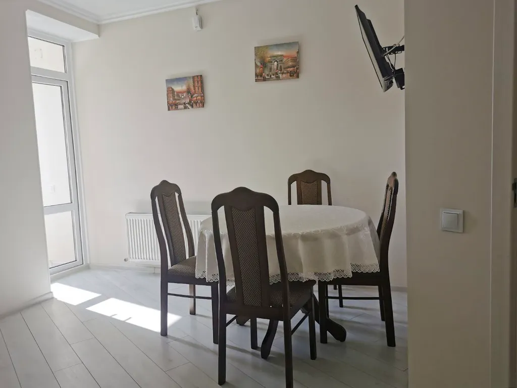 Квартира Квартира Lovely central 1BR apartment with a balcony — Кишинев