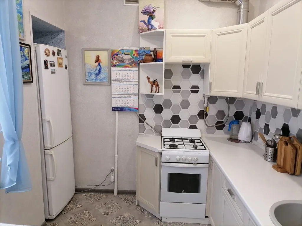 Уютная, светлая 2-комнатная квартира с ремонтом в самом центре города.