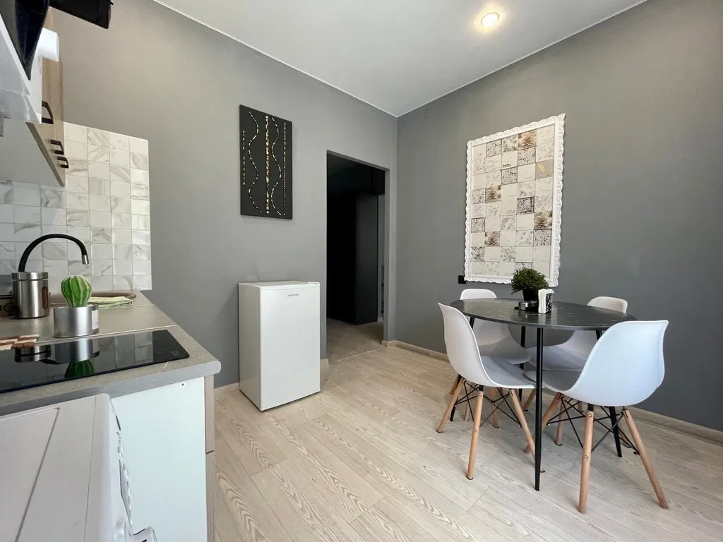 Апартаменты в стиле Космос напротив Московской площади