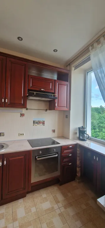 2-комнатная квартира в самом центре, рядом с набережной