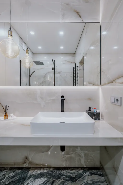 Дизайнерские апартаменты в центре города