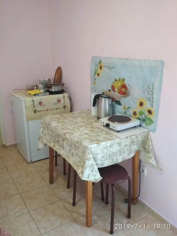 Уютный домик со всеми удобствами в самом центре поселка Штормовое