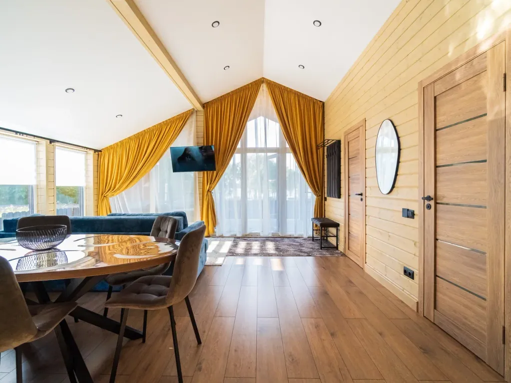 Коттедж Гостевой дом на 8 гостей на берегу Красного озера — Коробицыно