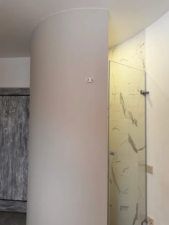 ДИЗАЙН-СТУДИЯ ЛАЙТ СКАЙ | 28 м²| 
Гипнотический вид из кровати