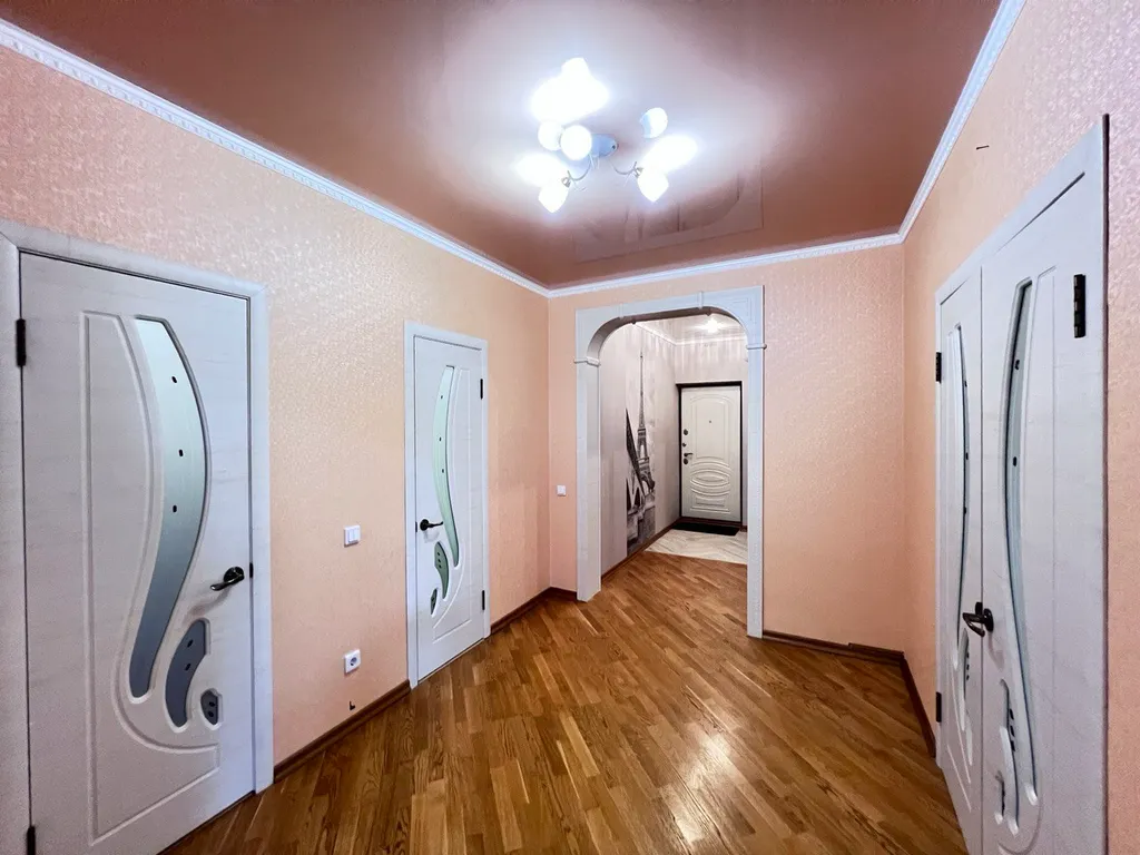 Двухкомнатная, БОЛЬШАЯ, ЦЕНТР