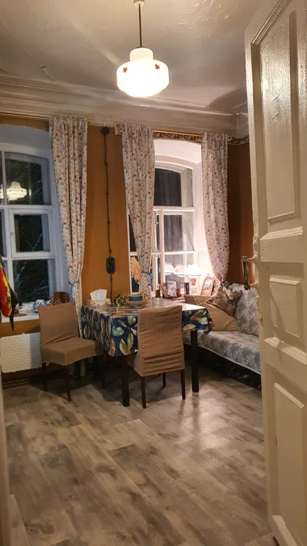 Иконников - уникальные апартаменты в купеческом особняке с печью и баней