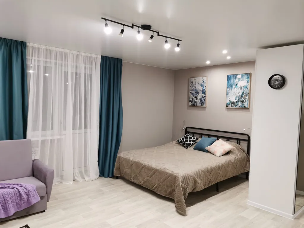 Видовая квартира - студия в центре