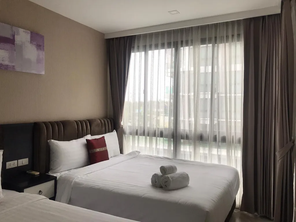 Апартамент для отдыха с детьми в тихом месте на берегу моря