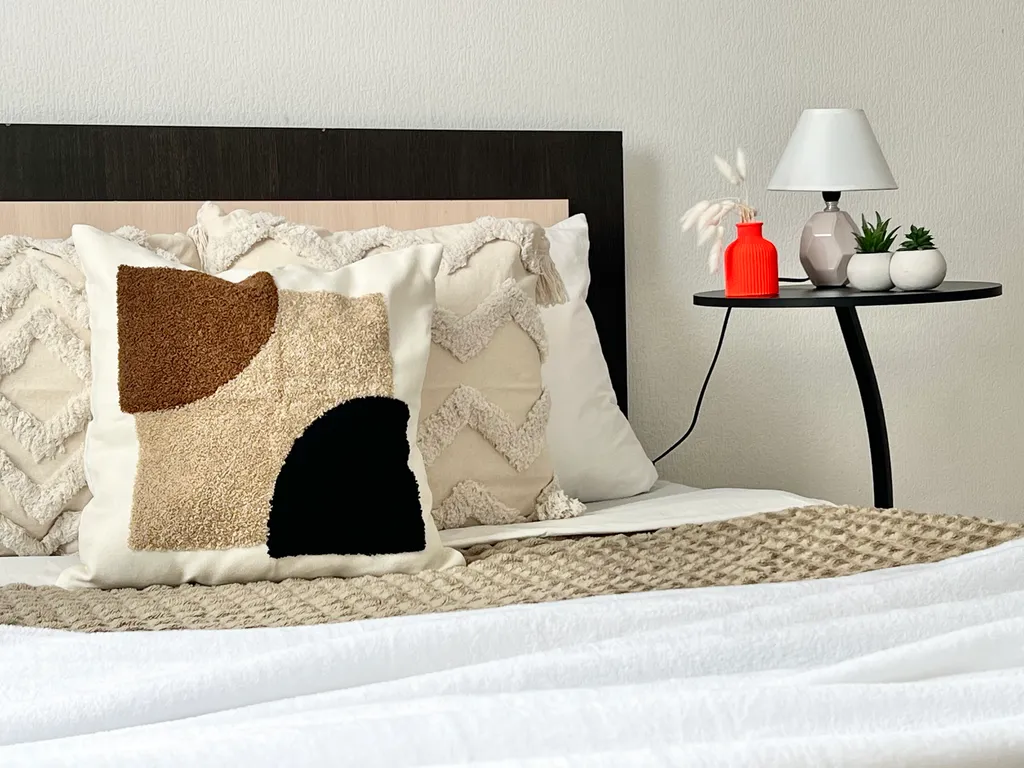 Квартира Студия в современном спальном районе — аренда посуточно в Екатеринбург