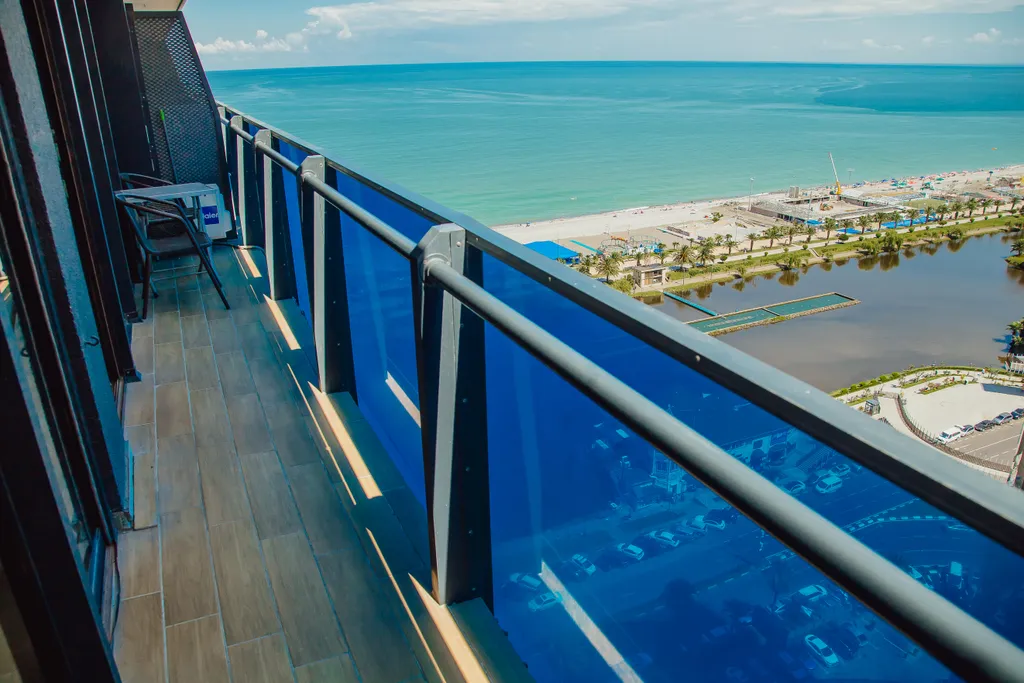 Апартамент с видом на море первая линия