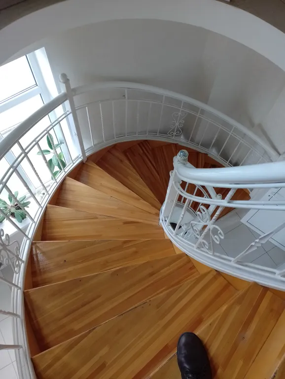 Комната с видом на море в самом сердце города